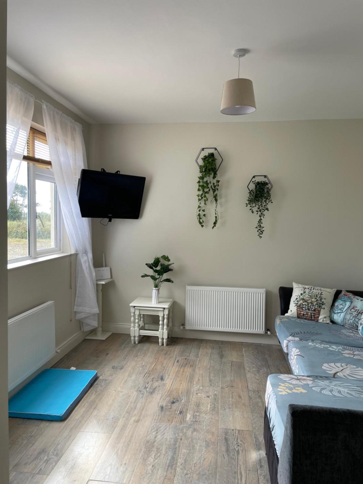 Family And Pet Friendly Farm Stay Ballyshannon Exterior photo