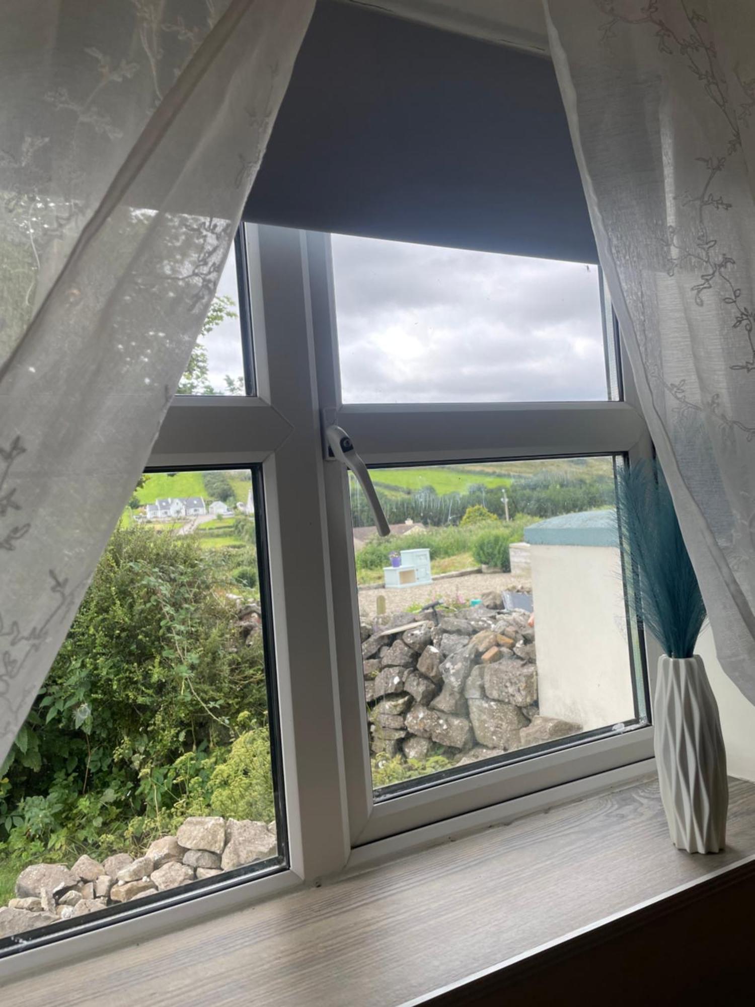 Family And Pet Friendly Farm Stay Ballyshannon Exterior photo